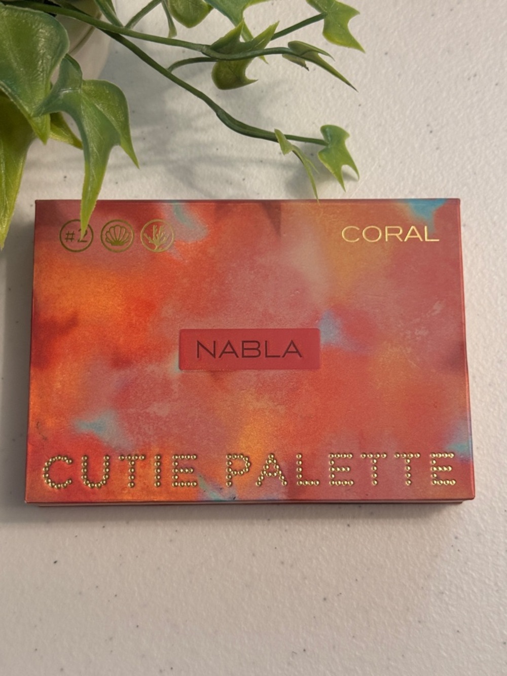 Cutie Palette Women Makeup Eyeshadow Palette - Coral Shades - Picture 3 of 4
